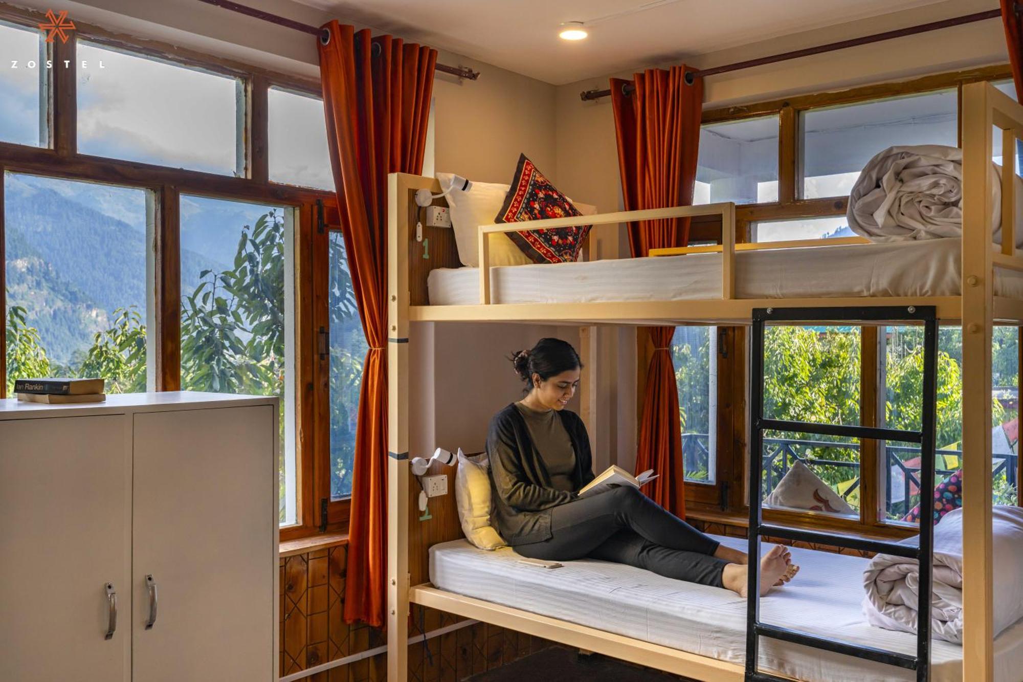 Zostel Manali, Old Manali Hostel Buitenkant foto