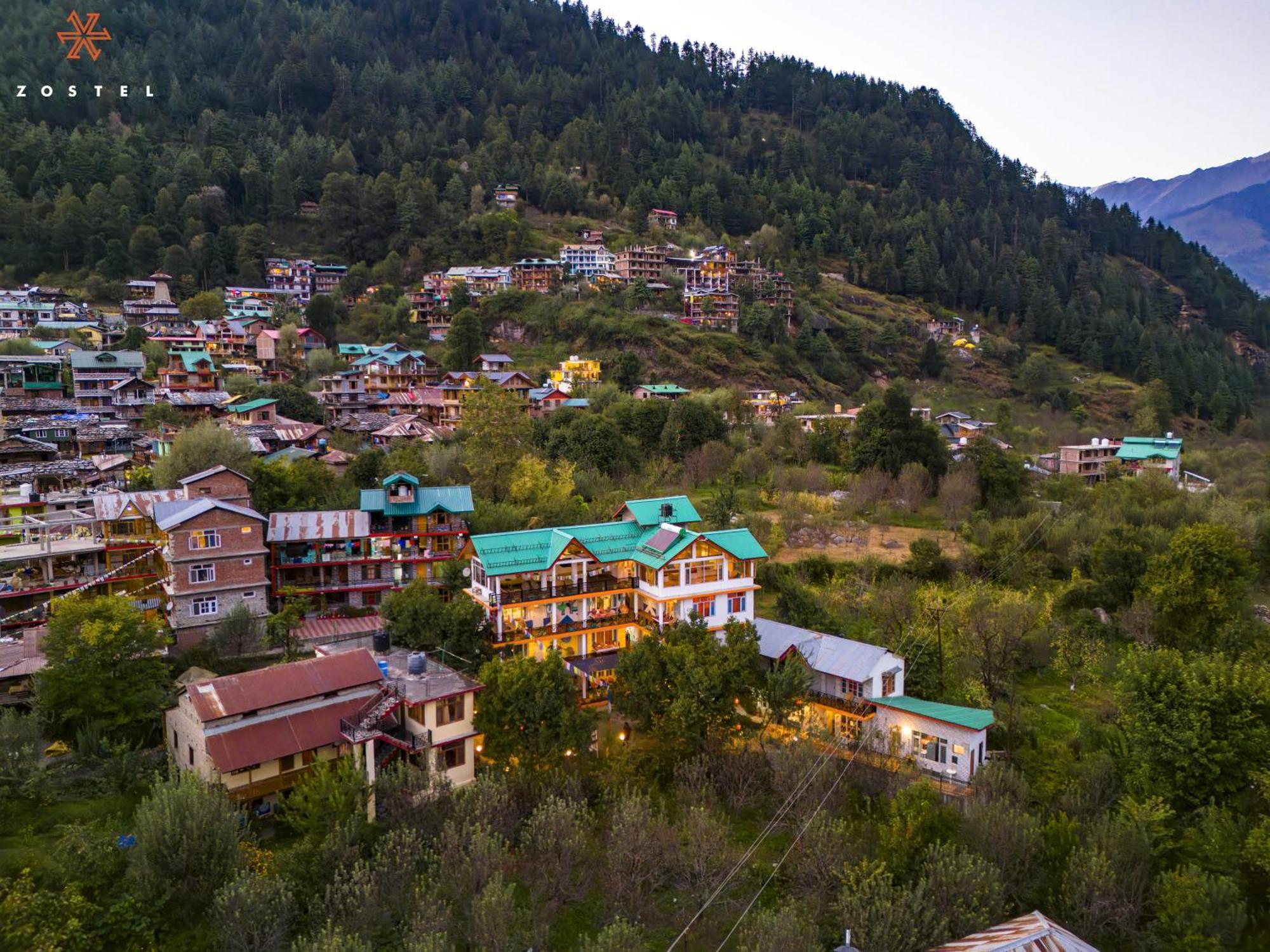 Zostel Manali, Old Manali Hostel Buitenkant foto