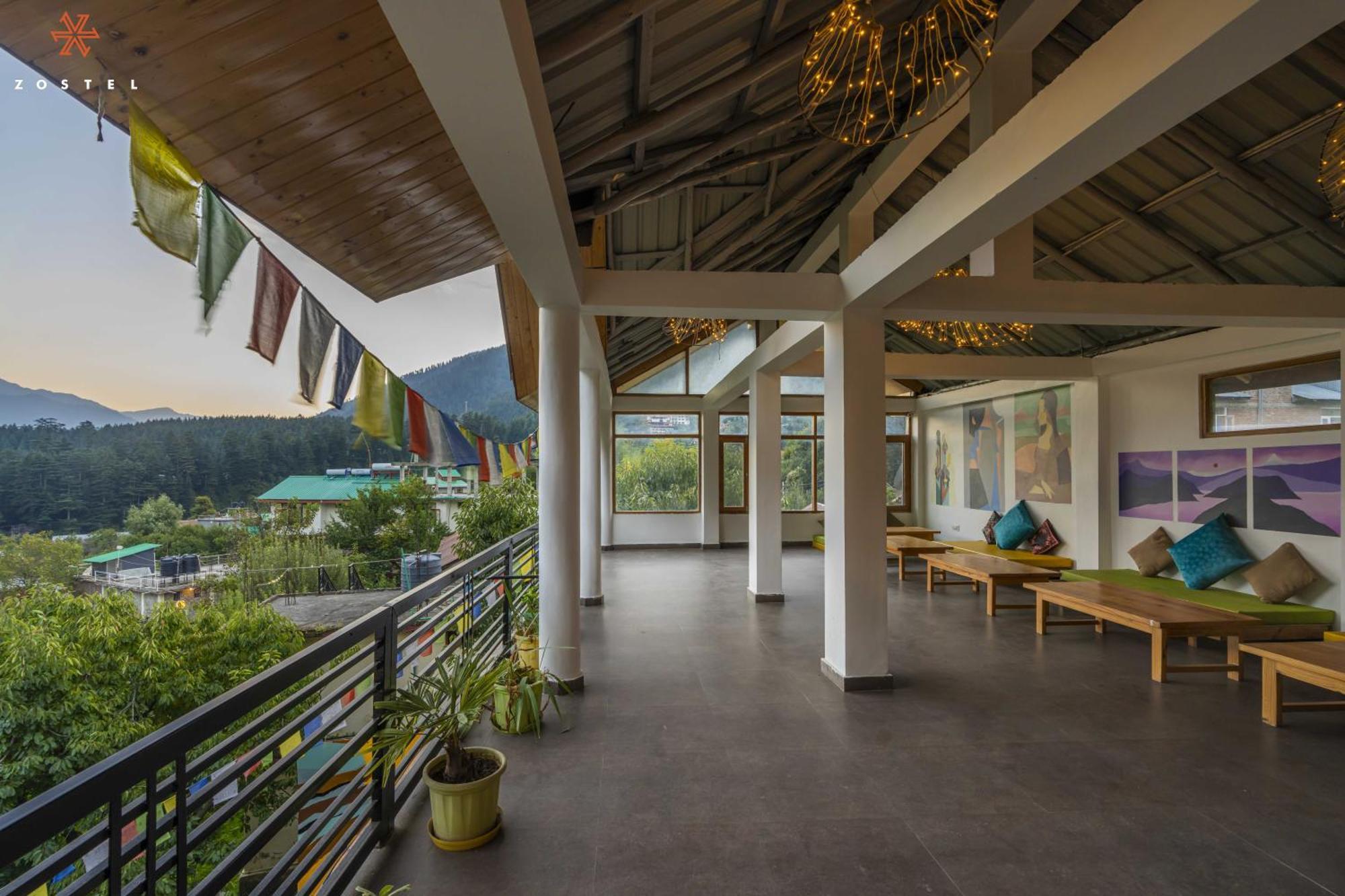 Zostel Manali, Old Manali Hostel Buitenkant foto